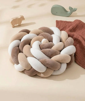 Tresse de lit marron beige blanc